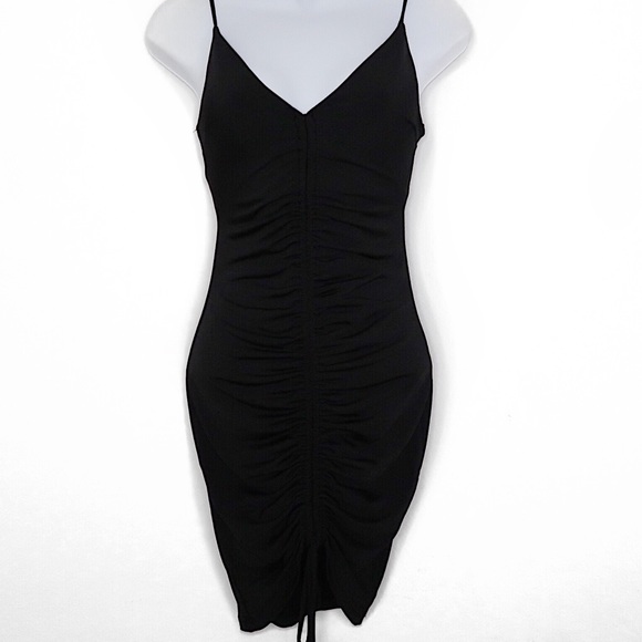 Fashion Nova | Black V-Neck Bodycon Dress - Picture 3 of 7